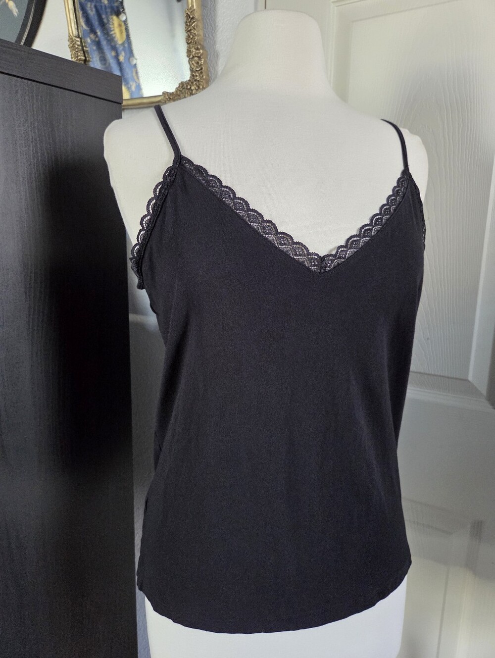 Black camisole tank top lace trim LOFT size XL